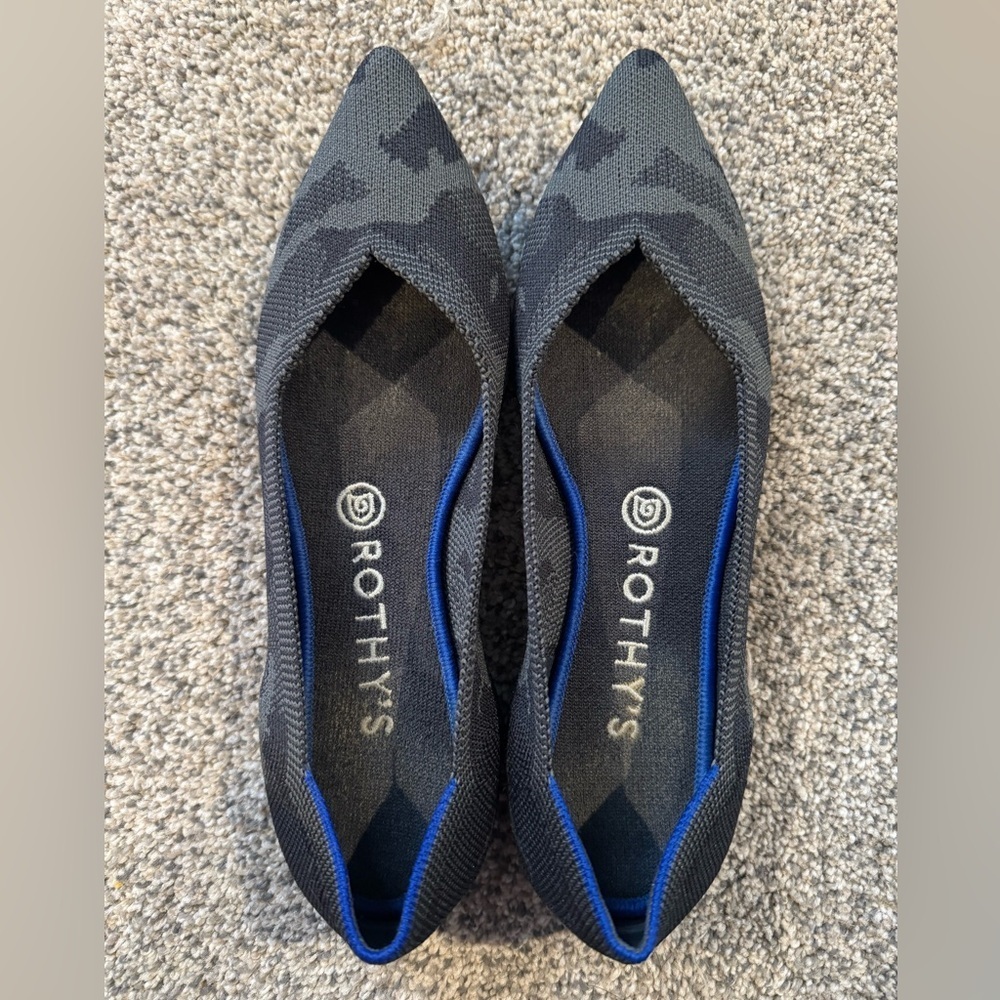 Rothy's Black and Gray Knit Flats